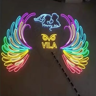 Neon-Schild für personalisierte Wanddekoration
