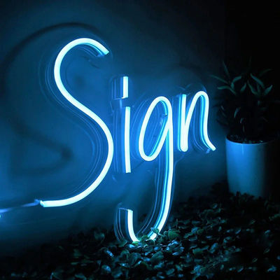 Wandschraubfestsetzungsweg Flexible RGB Neonstreifenleuchte mit benutzerdefiniertem Neonlicht
