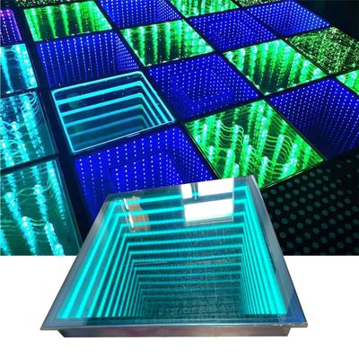 Hochzeitsfeier im Freien Glas Tanzfläche mit 3D-Neon-Spiegellicht und RGB-Farbmischung