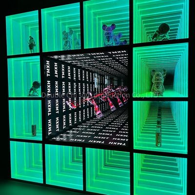LED Streifenlicht Infinity Mirror Display Case für Showroom Möbel Verkaufsgeschäft angepasst